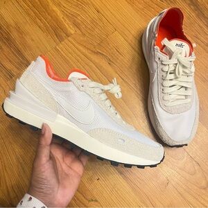 Nike waffle white sneakers size 7 womens